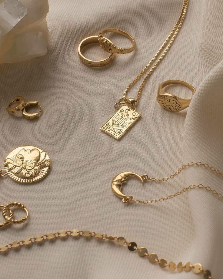 Women’s Jewelry